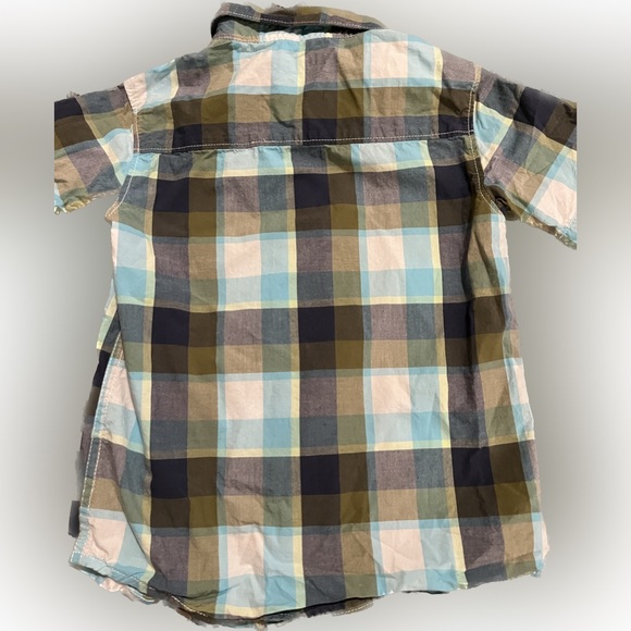Carter's Button Down Short Sleeve Shirt Size 6 - Picture 2 of 3